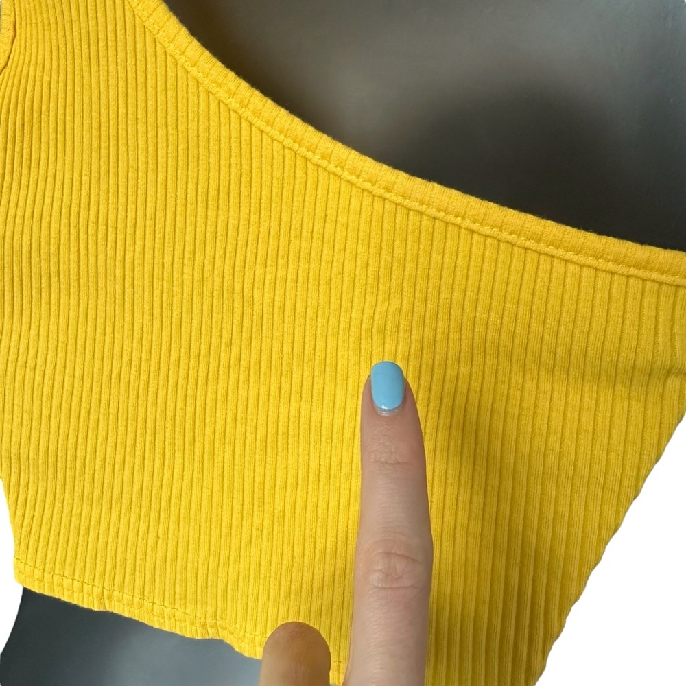 One-Shoulder Ribbed Top - Picture 6 of 8